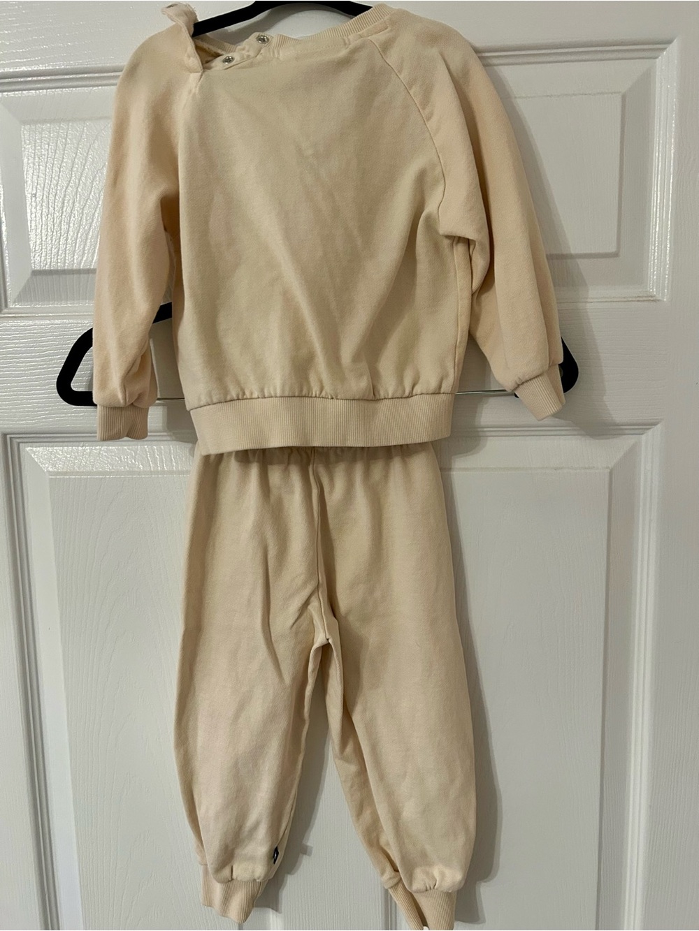 Molo Rainbow Printed Disc Sweatshirt and Simeon sweatpants - Size 2Y - Picture 7 of 9